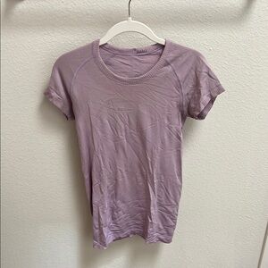 Women's Purple Short Sleeve Top